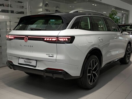 2026 Volkswagen Tavendor I Рестайлинг, белый, 6090000 рублей, вид 4