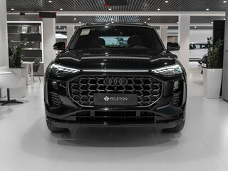 2026 Audi Q6 45 TFSI, чёрный, 8650000 рублей, вид 3