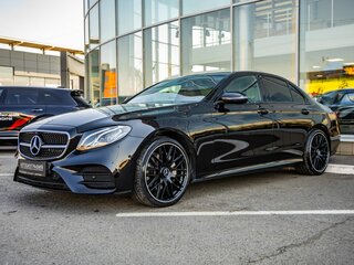 2019 Mercedes-Benz E-Класс 200 V (W213, S213, C238), чёрный, 2698000 рублей, вид 3