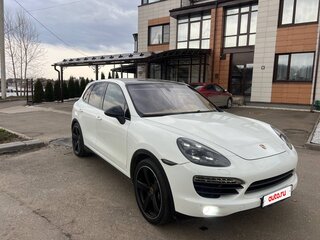2012 Porsche Cayenne Diesel II (958), белый, 2570000 рублей, вид 3