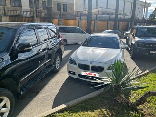 2014 BMW 5 серии 528i xDrive VI (F10/F11/F07) Рестайлинг, белый, 1990000 рублей, вид 4