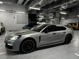 2017 Porsche Panamera Turbo II, серебристый, 6999999 рублей, вид 1