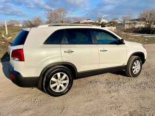 2012 Kia Sorento II, белый, 1550000 рублей, вид 4