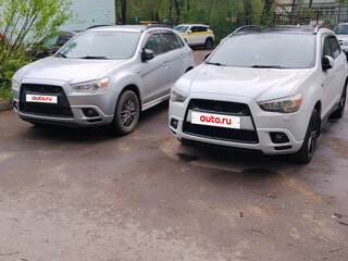 2011 Mitsubishi ASX I, серебристый, 850000 рублей, вид 2