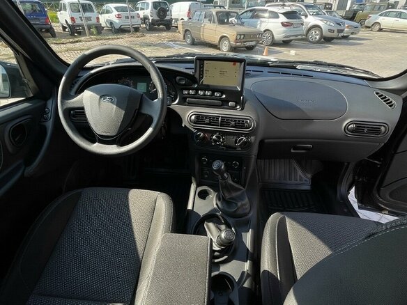 2026 Lada (ВАЗ) Niva Travel I Рестайлинг, чёрный, 1814000 рублей - вид 13