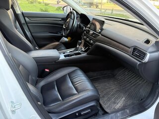 2021 Honda Accord X Рестайлинг, белый, 2700000 рублей, вид 5