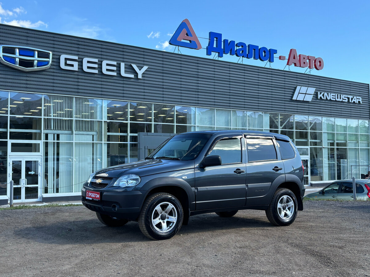 Открыть фотографии: Chevrolet Niva I Рестайлинг