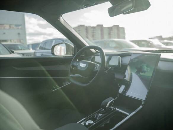 2025 Geely Cityray, серый, 2849990 рублей - вид 10