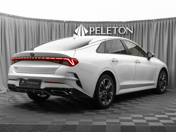 2021 Kia K5 III, белый - вид 4