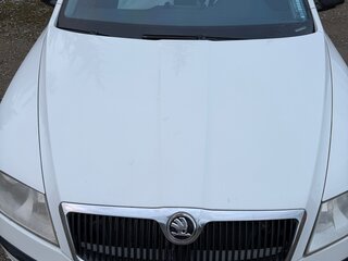 2008 Skoda Octavia II (A5), белый, 700000 рублей, вид 2