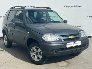 2020 Chevrolet Niva I Рестайлинг, серый, 740000 рублей, вид 3