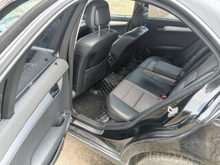 2008 Mercedes-Benz C-Класс 230 III (W204), чёрный, 900000 рублей, вид 4