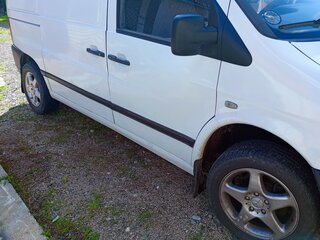 2002 Mercedes-Benz Vito 108 CDI I (W638), белый, 455000 рублей, вид 3