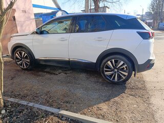 2019 Peugeot 3008 II, белый, 1400000 рублей, вид 3