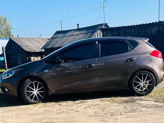 2015 Kia Ceed II, коричневый, 1050000 рублей, вид 3