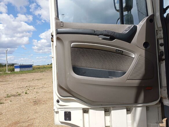 2017 DAF XF 105, белый, 3655000 рублей - вид 9