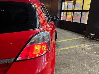 2008 Opel Astra H Рестайлинг, красный, 390000 рублей, вид 4