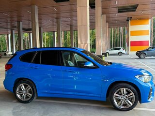 2022 BMW X1 18d xDrive II (F48) Рестайлинг, синий, 3600000 рублей, вид 5