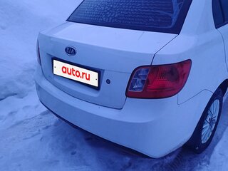 2011 Kia Rio II Рестайлинг, белый, 380000 рублей, вид 5