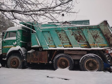 1998 КамАЗ 65115, зелёный, 550000 рублей, вид 1