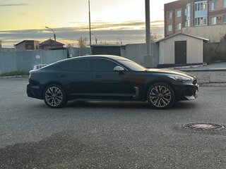 2019 Kia Stinger I, чёрный, 3100000 рублей, вид 5