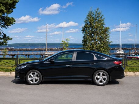 2017 Hyundai Sonata VII (LF) Рестайлинг, чёрный, 1500000 рублей, вид 3