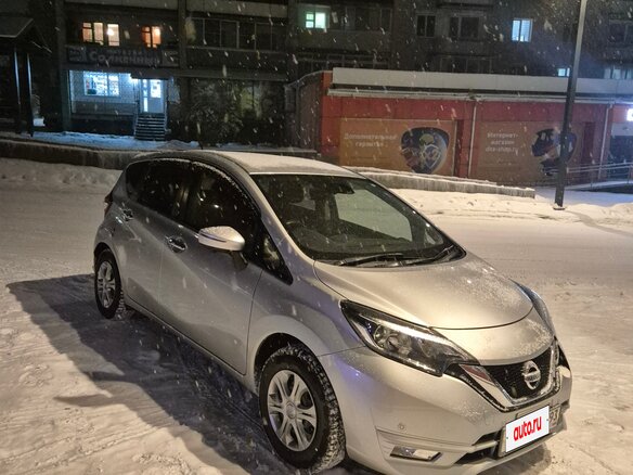 2017 Nissan Note II Рестайлинг, серебристый, 999000 рублей - вид 12