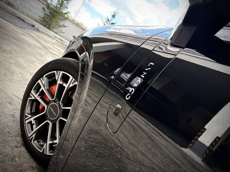 2026 Lynk & Co 900, чёрный, 7950000 рублей, вид 3