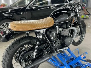 2013 Triumph Bonneville T100, чёрный, 710000 рублей, вид 3