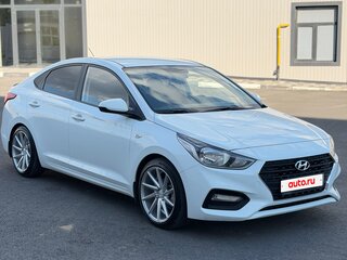 2018 Hyundai Solaris II, белый, 1305000 рублей, вид 1