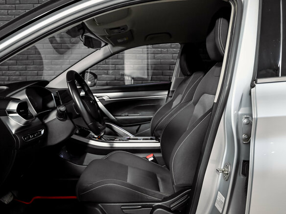 2022 Geely Coolray I, серый, 1650000 рублей - вид 10