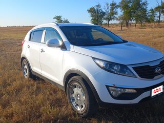2011 Kia Sportage III, белый, 1000000 рублей, вид 3