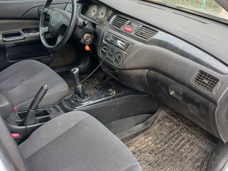 2005 Mitsubishi Lancer IX Рестайлинг, серебристый, 400000 рублей, вид 5