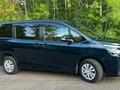 2018 Toyota Voxy III (R80) Рестайлинг, синий, 2600000 рублей - вид 3