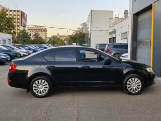 2014 Skoda Octavia III (A7), чёрный, 770000 рублей, вид 4