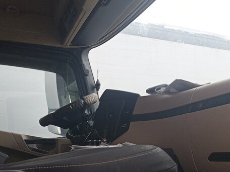 2023 Mercedes-Benz Actros, белый, 7495000 рублей, вид 5