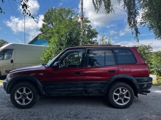 1996 Toyota RAV4 I (XA10), красный, 510000 рублей, вид 4