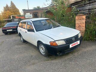 2002 Mazda Familia Y11, белый, 100000 рублей, вид 2