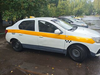 2019 Renault Logan II Рестайлинг, белый, 450000 рублей, вид 4