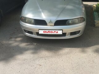 2002 Mitsubishi Carisma I Рестайлинг, белый, 350000 рублей, вид 1