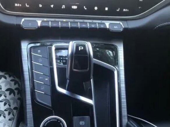 2023 Geely Atlas Pro, чёрный, 2450000 рублей - вид 18