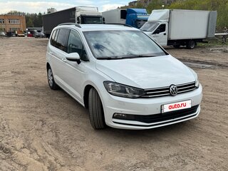 2019 Volkswagen Touran II, белый, 1450000 рублей, вид 4