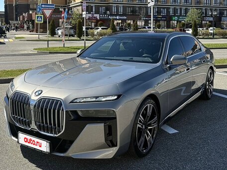 2023 BMW 7 серии 740i VII (G70), серый, 11000000 рублей, вид 2