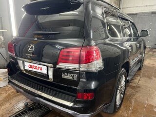 2013 Lexus LX 570 III Рестайлинг, чёрный, 3600000 рублей, вид 3