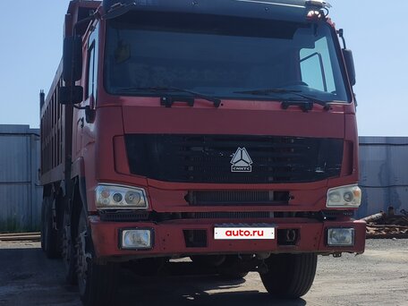 2007 Sinotruk Howo ZZ3407, красный, 1200000 рублей, вид 1