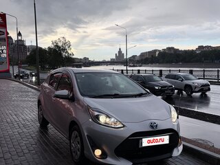 2018 Toyota Aqua I Рестайлинг 2, серый, 1100000 рублей, вид 3