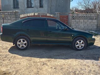2002 Skoda Octavia I (A4) Рестайлинг, зелёный, 620000 рублей, вид 3
