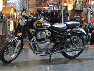 2026 Royal Enfield Classic 650, чёрный, 732000 рублей, вид 1