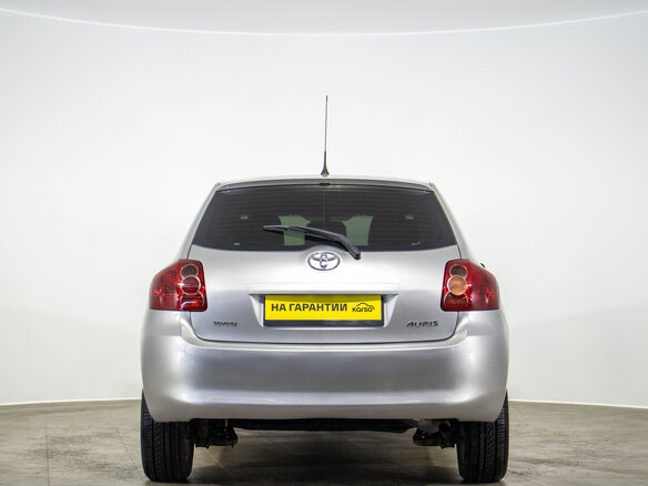 2007 Toyota Auris I, серебристый - вид 4