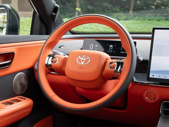 2026 Toyota bZ3X 67.9 kWh, белый, 3400000 рублей - вид 12